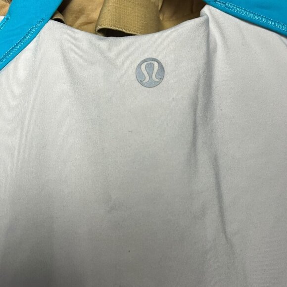 Lululemon Women's 2 Run Track Fast Tank Top Blue White Colorblock Racerback Gym - Picture 5 of 5